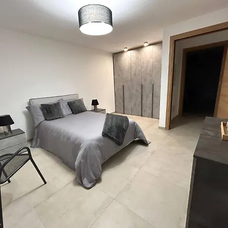 Domus Alba